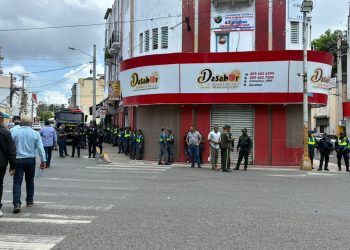 Presidente de ANPA resulta afectado por gases lacrimógenos durante protesta