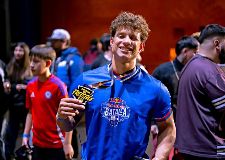 Éxodo Lirical vuelve a coronarse como subcampeón del mundo en freestyle