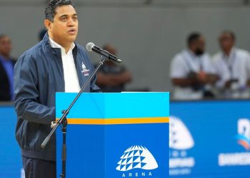 Kelvin Cruz en inauguración de la Arena Banreservas: “Ver esta arena materializada es un sueño hecho realidad”