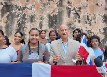 Luis de León alerta sobre supuesto plan para fusionar RD y Haití y llama a la juventud a movilizarse
