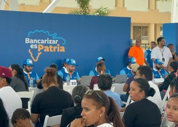 Ciudadanos valoran primera jornada de bancarización en San Francisco de Macorís por facilitar el acceso al sistema financiero
