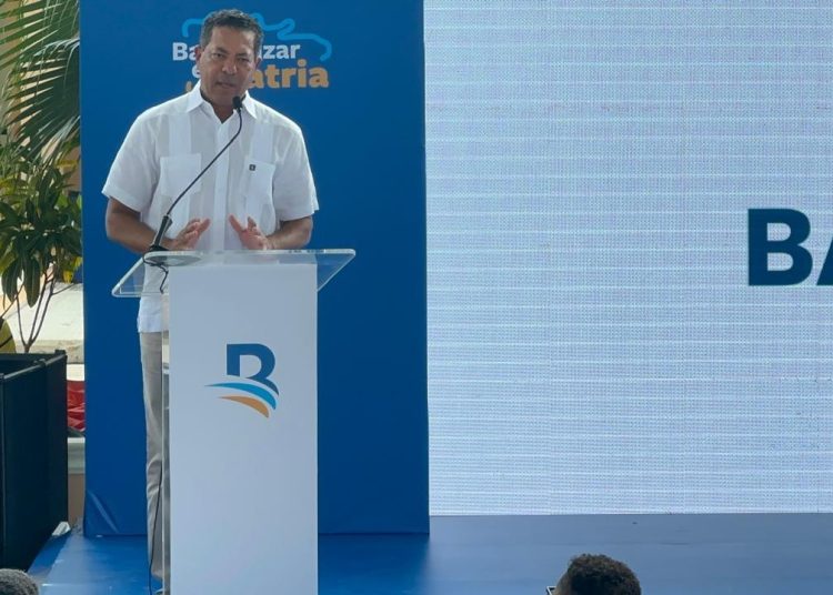Banreservas financia el 95 % de la producción arrocera nacional y el 100 % de las viviendas de bajo costo del Estado
