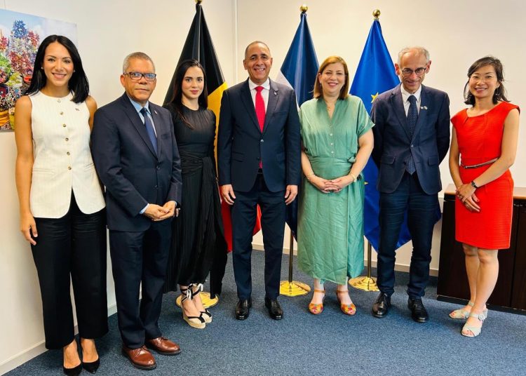RD y Bélgica firman acuerdo para fortalecer la cooperación aduanera