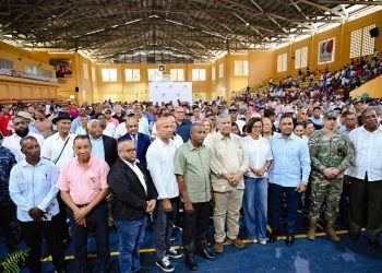 Tras 55 años de espera, parceleros de Monte Plata inician camino hacia sus títulos definitivos