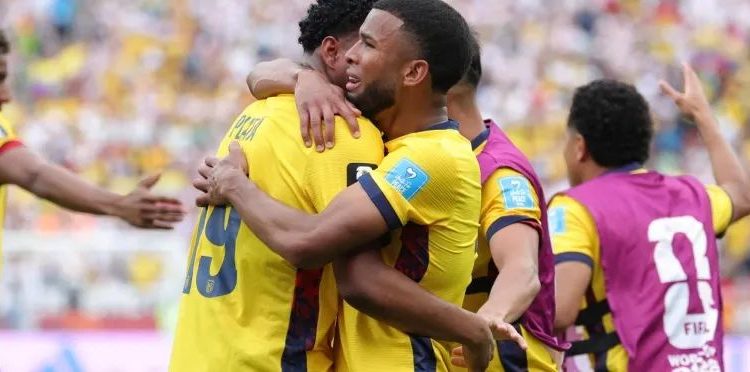 Federación de Ecuador solicita intervención de la FIFA por incidentes previos al duelo frente a México