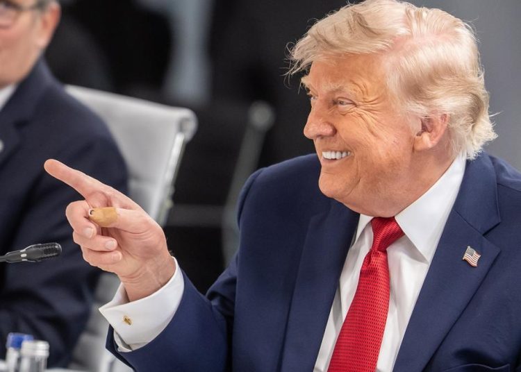 Trump bromea sobre su protagonismo en el final de la cumbre del G7: «Soy el jefe»