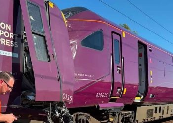 Choque de trenes en Inglaterra deja un muerto y casi 90 heridos