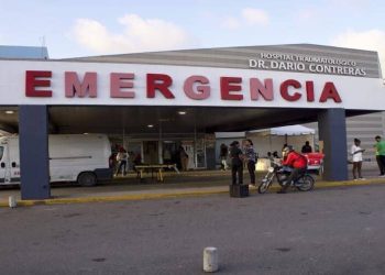 Mujer herida durante tiroteo en el Darío Contreras continúa en cuidados intensivos