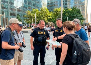 Exigen a ICE reforzar medidas para proteger a inmigrantes detenidos ante calor extremo