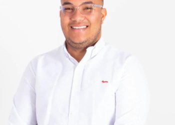 Alcalde de Sabana Yegua defiende la imagen de su municipio ante comentarios en redes sociales