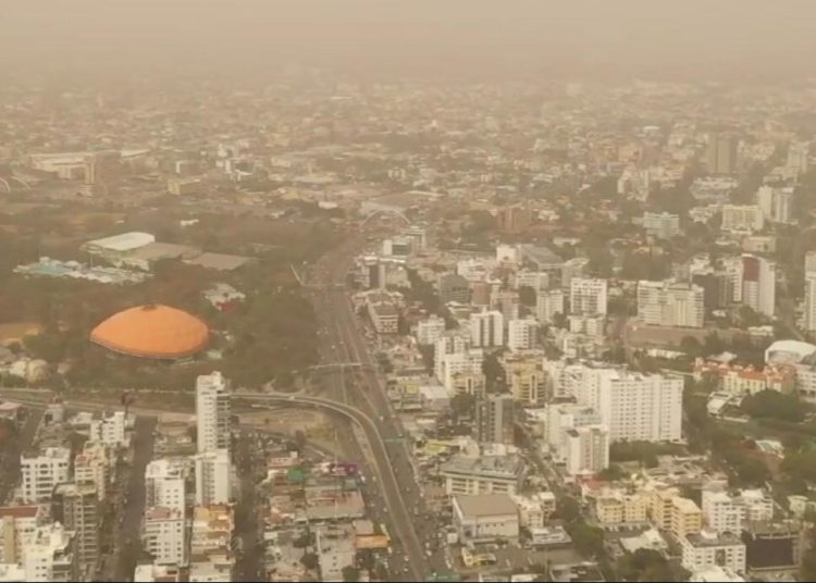 Ante el polvo del Sahara: Ministerio de Salud exhorta a la población a tomar medidas preventivas