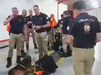 Rescatistas europeos permanecen varados en Madrid mientras esperan autorización para viajar a Venezuela