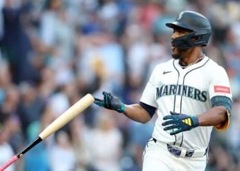 Julio Rodríguez sigue fuera de acción por molestias en el isquiotibial, pero Seattle mantiene el optimismo