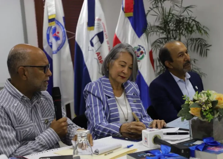 Inafocam y ADP analizan cambios en contratación de programas de formación docente