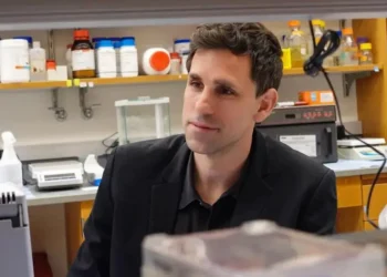 Investigador español abre una vía innovadora para descubrir nuevos antibióticos