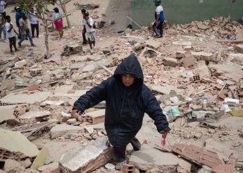 ONU estima hasta 50,000 desaparecidos tras seísmos en el norte de Venezuela