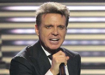 Luis Miguel se recupera favorablemente tras procedimiento médico en Nueva York