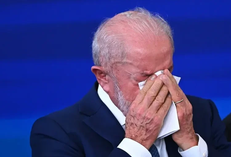 Lula da Silva concluye tratamiento de radioterapia tras superar cáncer de piel