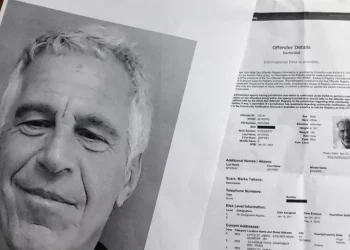 Un juez ordena a la Justicia de EE.UU. revelar el contenido censurado de los archivos Epstein