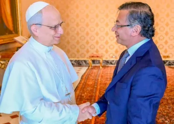 Papa León XIV recibirá en el Vaticano a Gustavo Petro la mañana del jueves