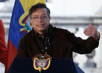 Petro dice que no le informaron de la restricción en la visa que impidió el encuentro con Mamdani
