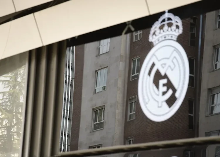 El Real Madrid pide a la UEFA medidas disciplinarias contra el Barça por el caso Negreira