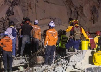 Ascienden 920 el número de muertos y 3.360 heridos tras terremotos en Venezuela