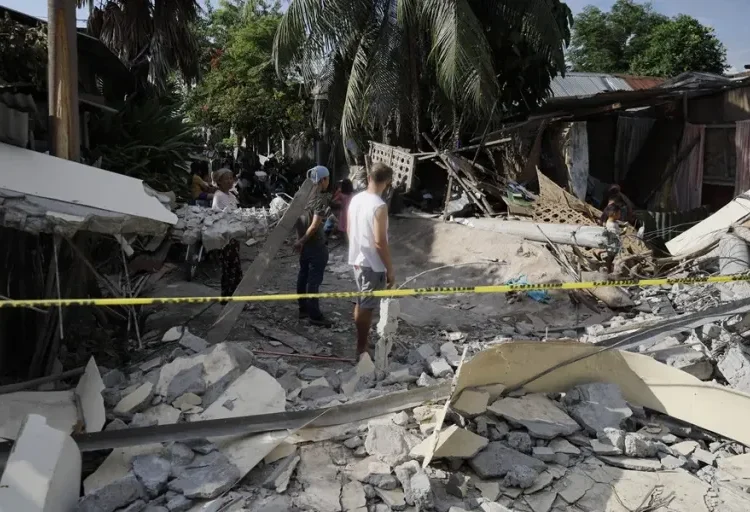 Filipinas eleva a 45 los muertos y a 17 los desaparecidos por el terremoto en Mindanao
