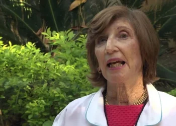 Fallece la investigadora Ellen Levy Koenig, referente en estudios sobre VIH/sida en el país