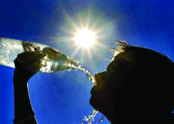 Autoridades emiten recomendaciones ante intenso calor que afecta al país