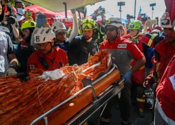 Rescatan a superviviente de los terremotos en Venezuela tras ocho días bajo los escombros
