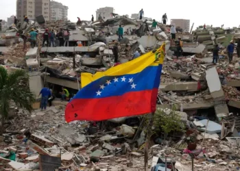 Venezuela cumple seis meses sin Nicolás Maduro devastada por los terremotos