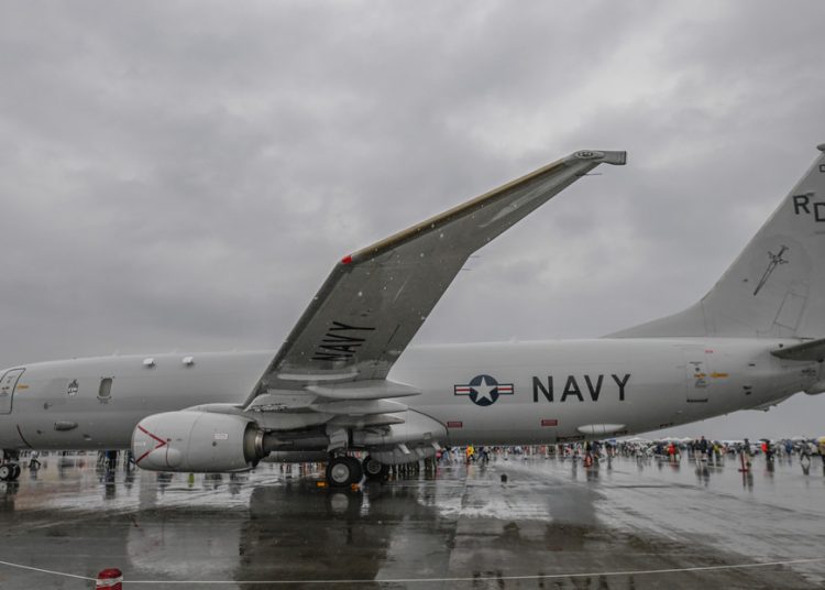 Irán golpea aviones de transporte y de reconocimiento de EE.UU.