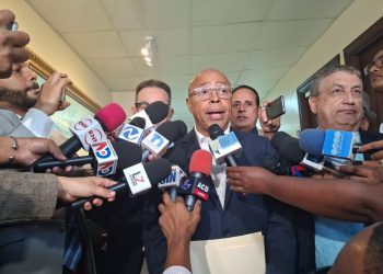 Pacheco anuncia cierre del plazo para propuestas de modificación al Código Penal