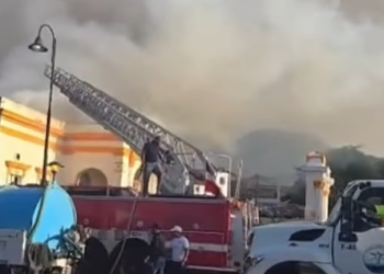 Incendio afecta restaurante ubicado en antigua Logia Masónica del malecón de Puerto Plata
