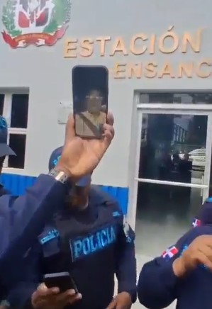 Tolentino exhorta a policías a evitar el uso de la fuerza contra los ciudadanos