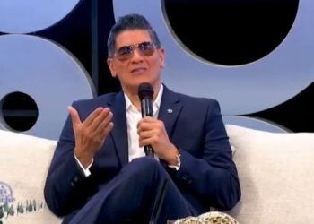 Eddy Herrera pide mayor respaldo a los artistas dominicanos y no esperar a que mueran