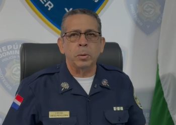 Policía detiene mujer tras viralizarse video donde amenaza a una pareja con rifle de aire en municipio de Guerra