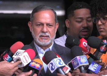 Guzmán Fermín afirma que reforma a la Ley 590-16 debilita a la Policía Nacional