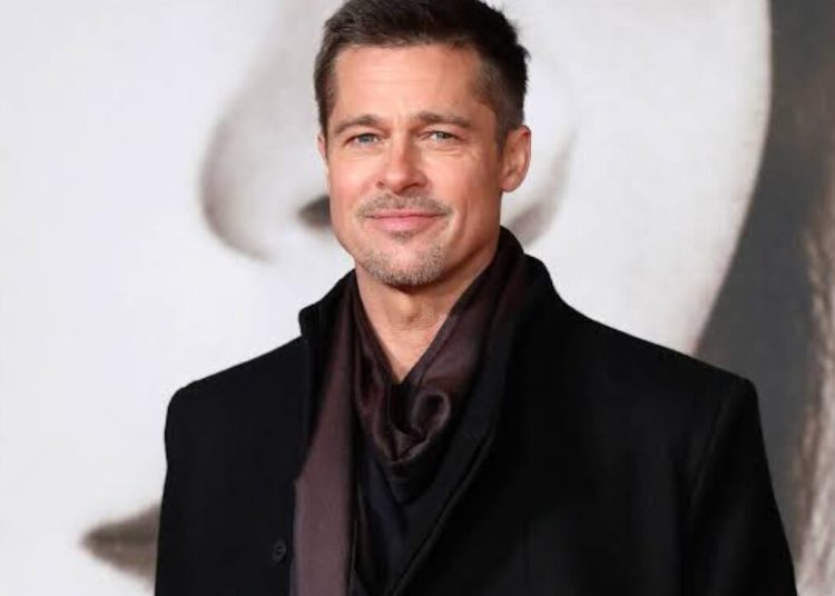 Se suma otra hija de Brad Pitt que renuncia a llevar al apellido de su padre