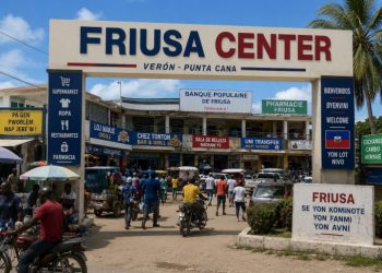 “Friusa Center” aviva debate por crecimiento de comercios con letreros en creole en Verón-Punta Cana