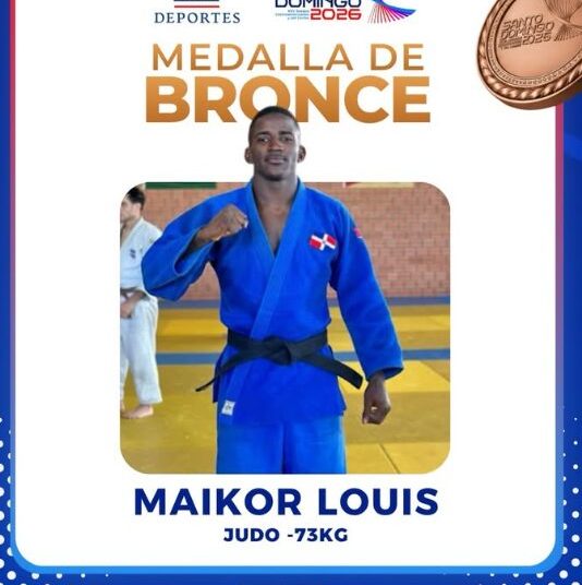 Judoca dominicano Maikor Louis conquista medalla de bronce en los Juegos Centroamericanos y del Caribe Santo Domingo 2026