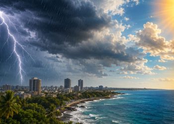 Onda tropical y vaguada provocarán aguaceros este sábado; calor seguirá intenso en el país