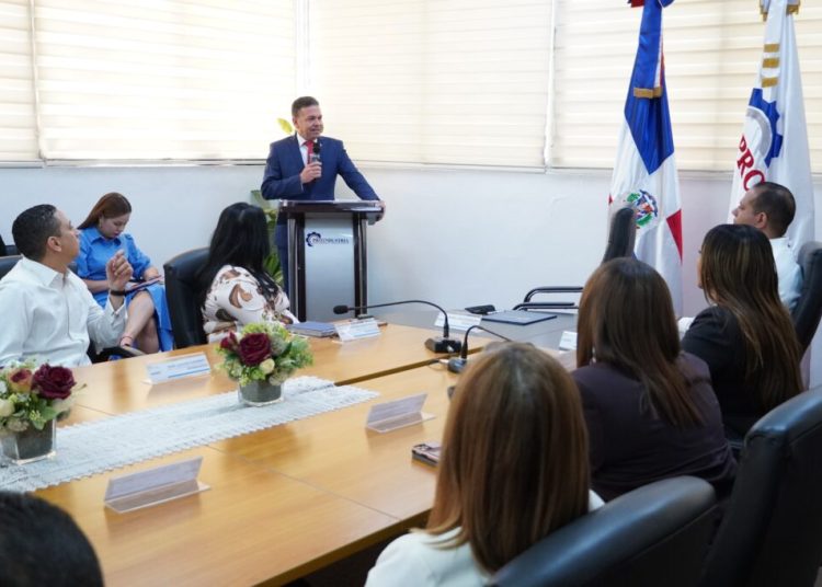 Proindustria y AENOR suscriben acuerdo para fortalecer la industria manufacturera