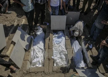 Israel mata a seis miembros de una familia, entre ellos los cuatro hijos menores, en la ciudad de Gaza