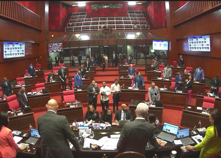 Legisladores respaldan entrada en vigor del nuevo Código Penal y destacan avances en reforma policial