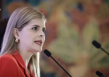 La presidenta de Costa Rica acusa de «golpistas» a los magistrados que prorrogan nombramientos en la Sala Constitucional