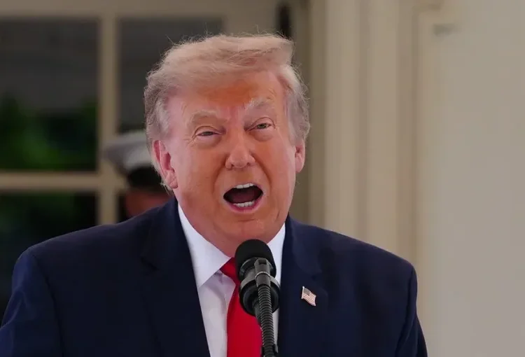 “Los golpearemos muy duro” esta noche y mañana, asegura Trump al referirse a Irán