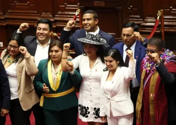 Perú vuelve a tener un Parlamento bicameral después de 34 años
