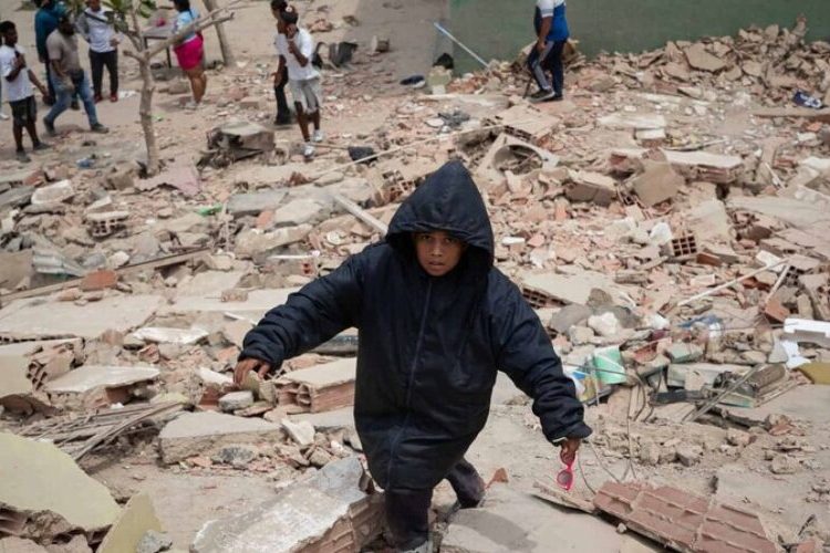 Terremotos causan destrucción de viviendas, comercios y cientos de víctimas en Venezuela